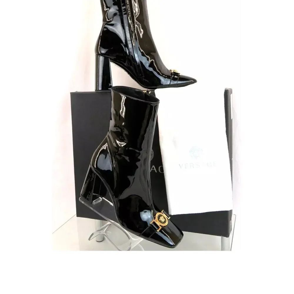VERSACE BLACK PATENT LEATHER GOLD MEDUSA MEDALLION ZIP HEEL ANKLE BOOTS 36 - Picture 5 of 10